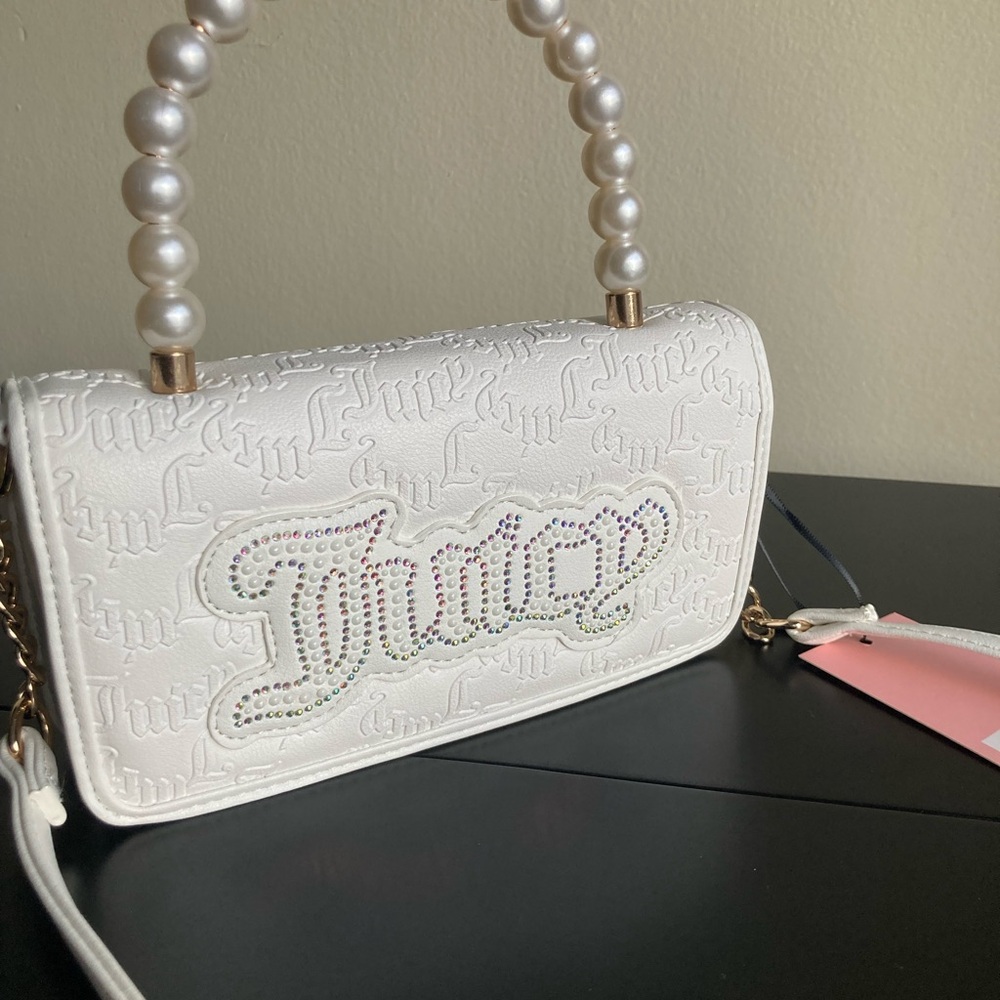 Juicy Couture White Shoulder Bag with Pearl Handle